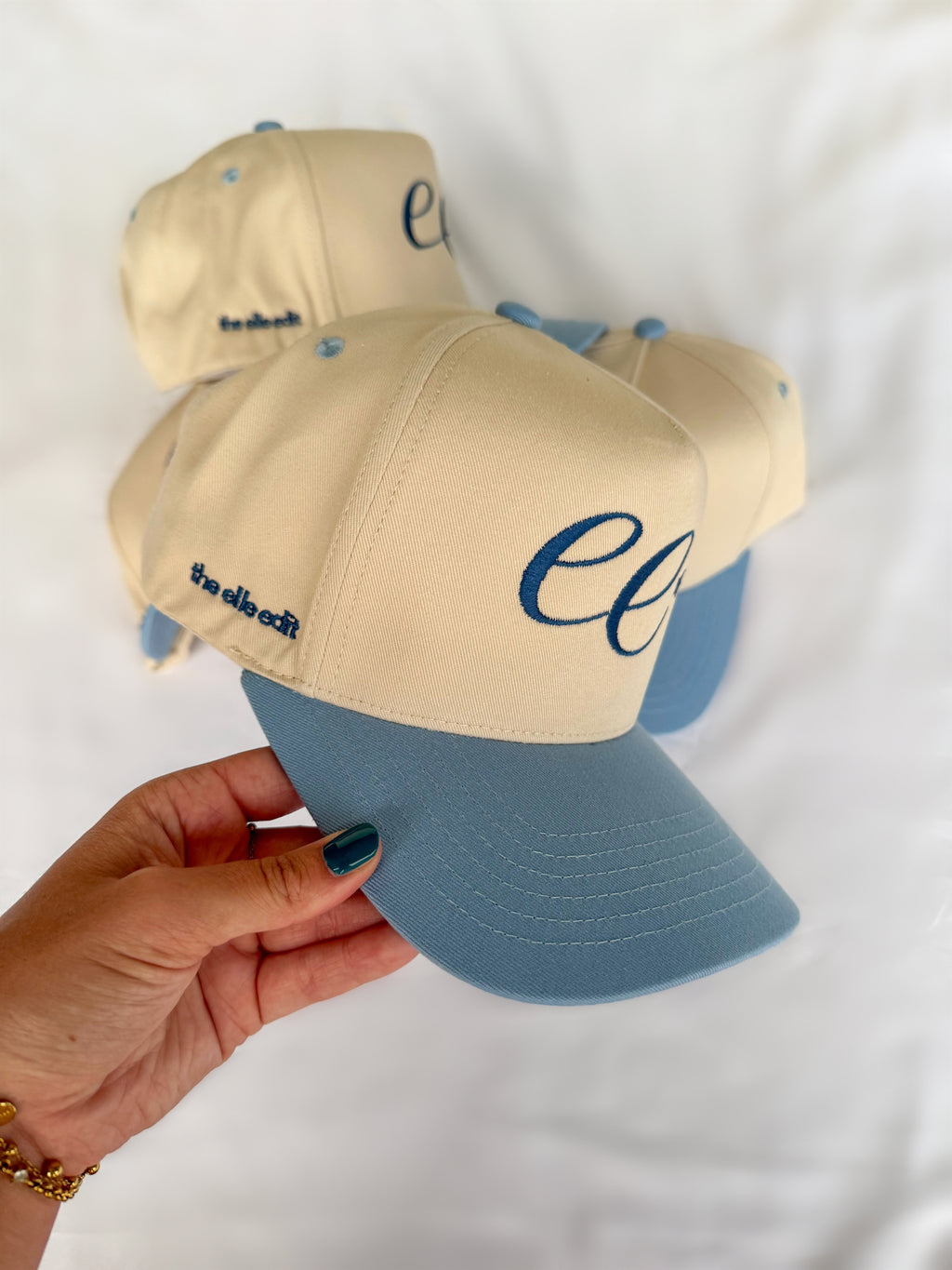 The EE Hat