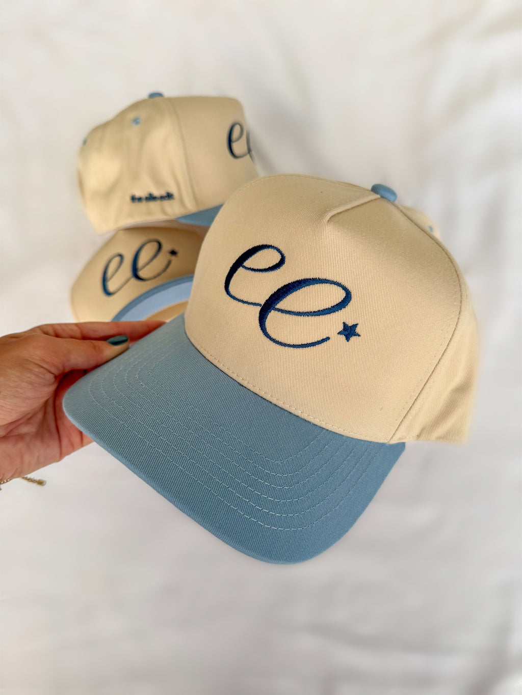 The EE Hat