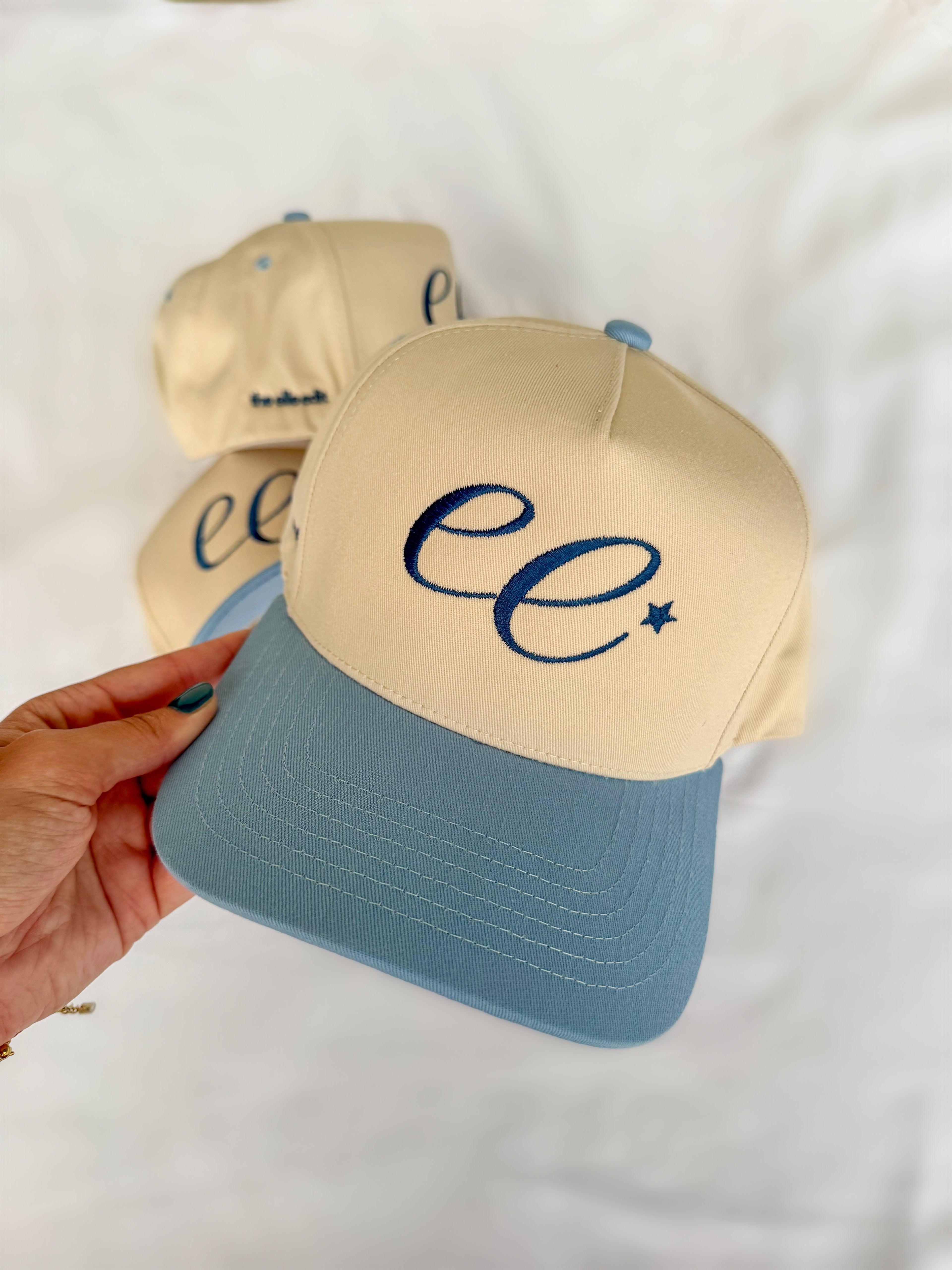 The EE Hat