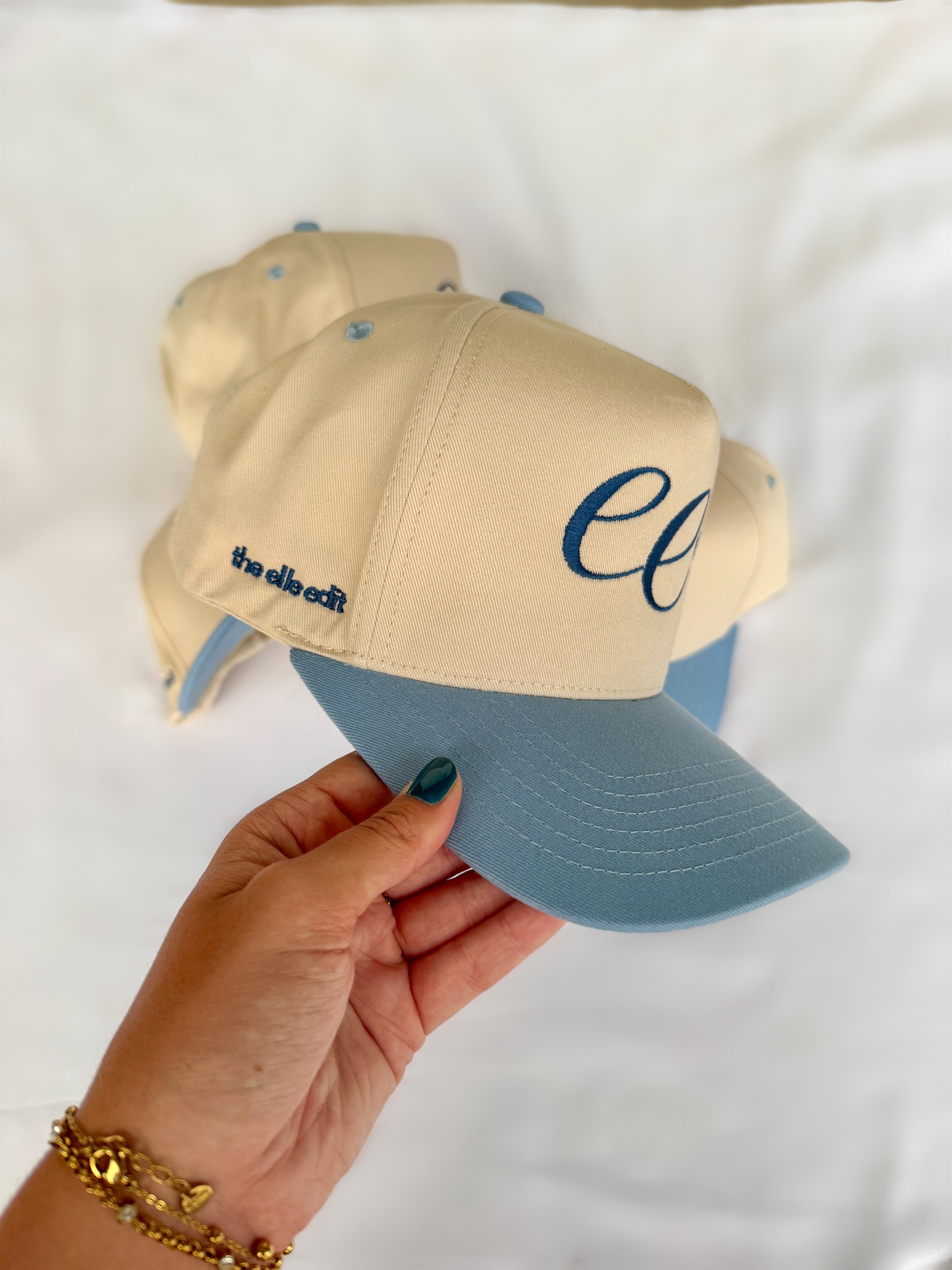 The EE Hat